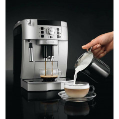 Delonghi Μagnifica S Espresso Machine