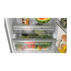 Bosch Fridge Freezer Series 6 / KGN49LBCF